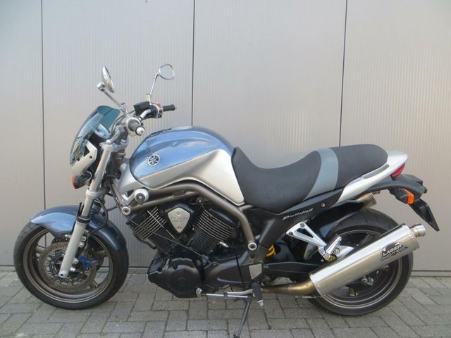 yamaha - bt-1100-bulldog