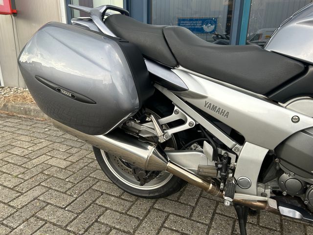 yamaha - fjr-1300