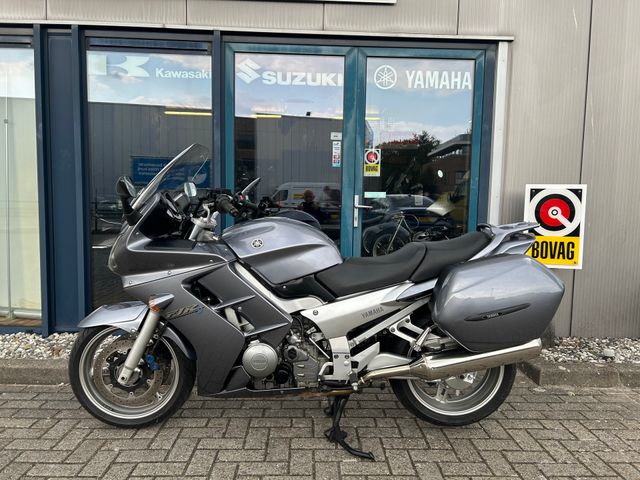 yamaha - fjr-1300