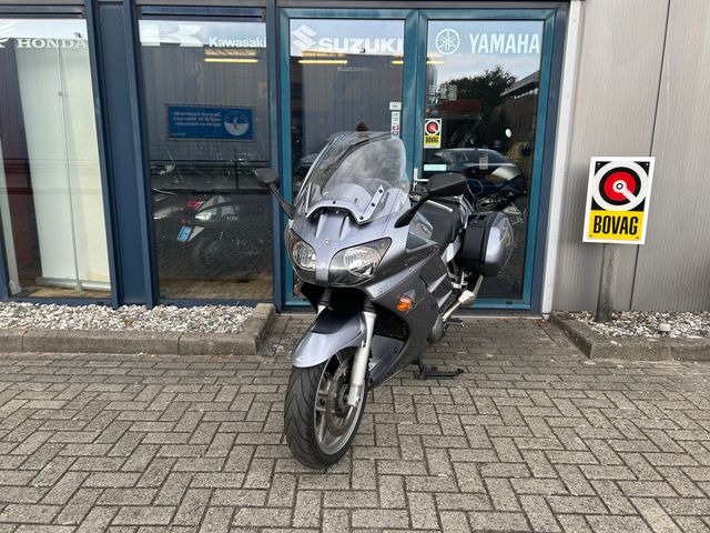 yamaha - fjr-1300