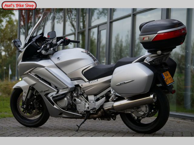 yamaha - fjr-1300