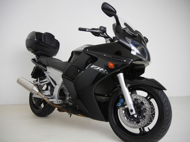 yamaha - fjr-1300