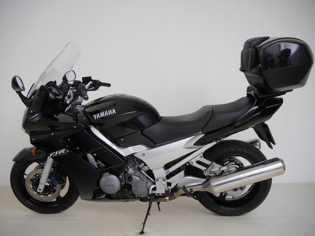 yamaha - fjr-1300