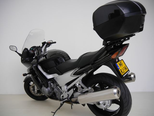 yamaha - fjr-1300