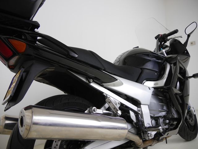 yamaha - fjr-1300