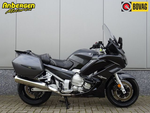 yamaha - fjr-1300