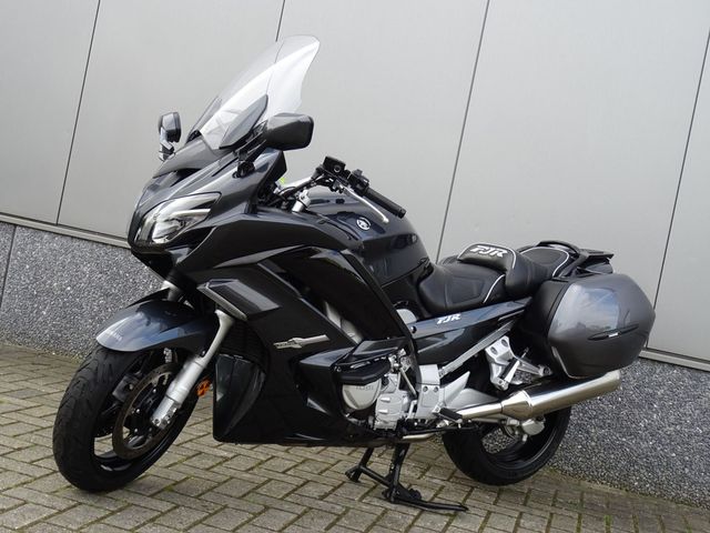 yamaha - fjr-1300