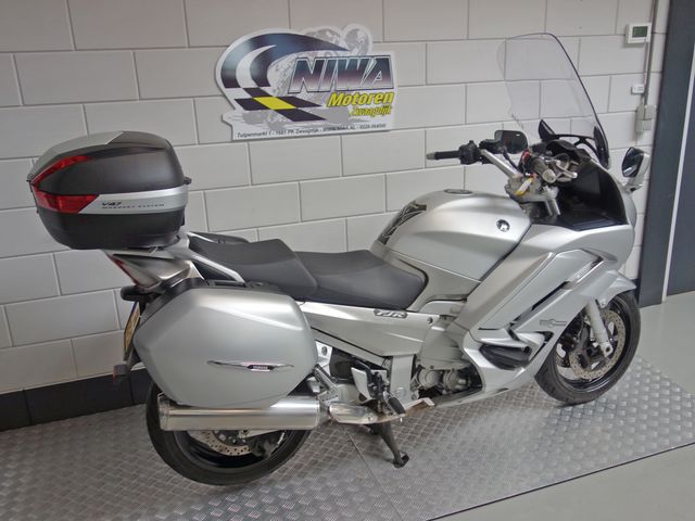 yamaha - fjr-1300