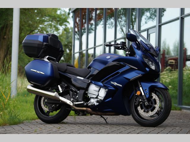 yamaha - fjr-1300