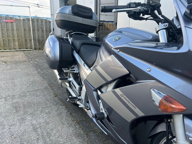 yamaha - fjr-1300