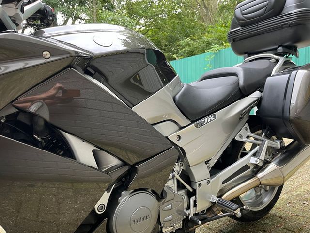 yamaha - fjr-1300