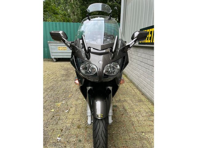 yamaha - fjr-1300