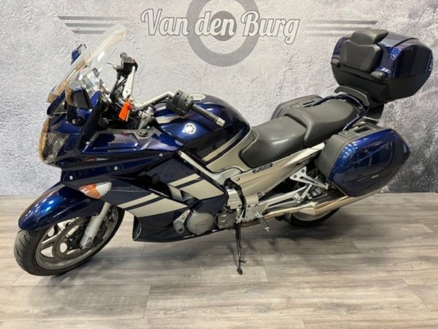 yamaha - fjr-1300