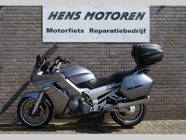 yamaha - fjr-1300