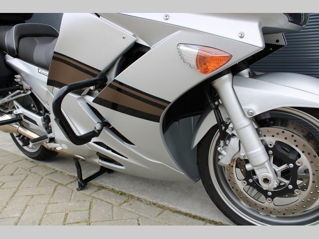 yamaha - fjr-1300