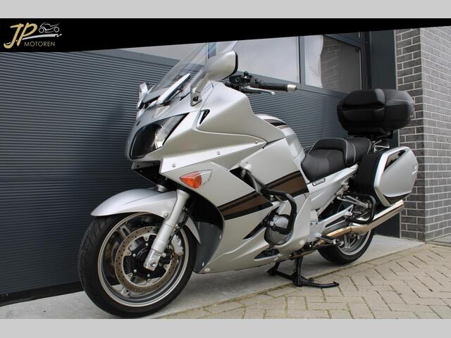 yamaha - fjr-1300