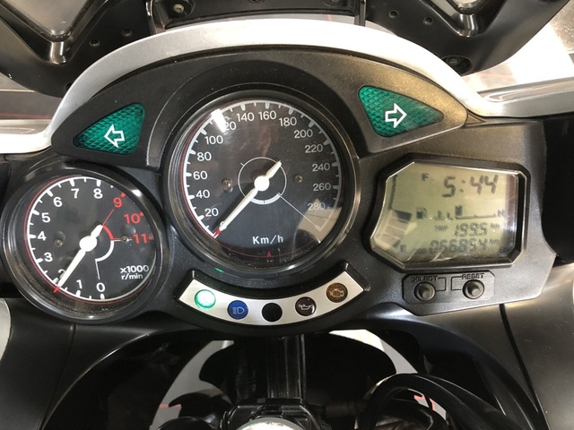 yamaha - fjr-1300