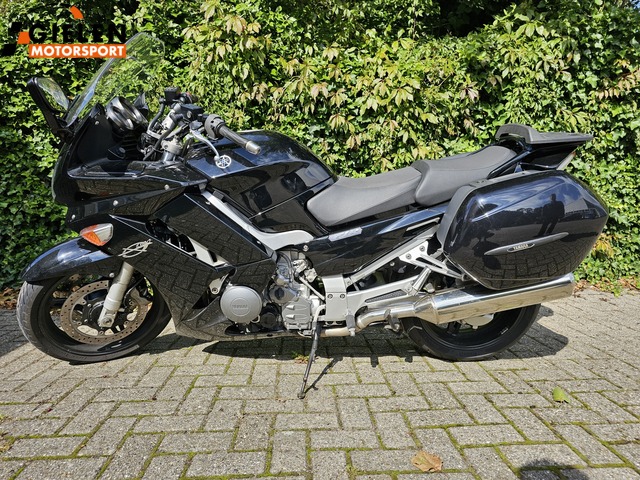 yamaha - fjr-1300