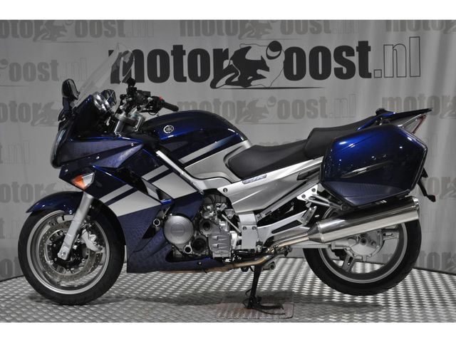 yamaha - fjr-1300