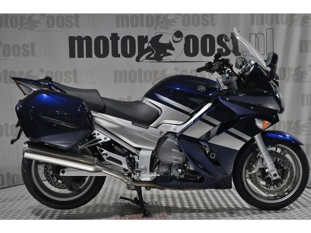 yamaha - fjr-1300