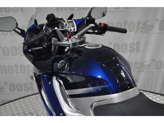 yamaha - fjr-1300