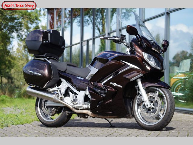 yamaha - fjr-1300