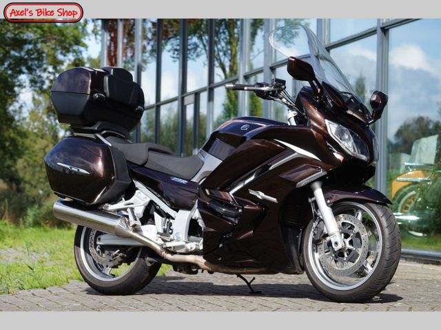 yamaha - fjr-1300