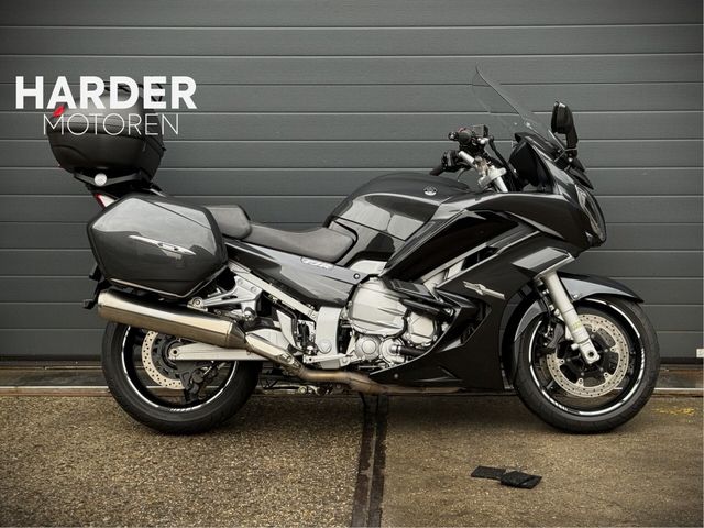 yamaha - fjr-1300