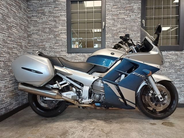 yamaha - fjr-1300