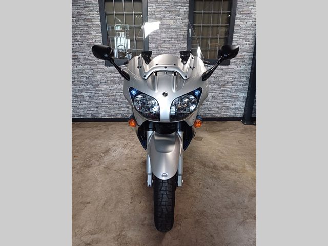 yamaha - fjr-1300