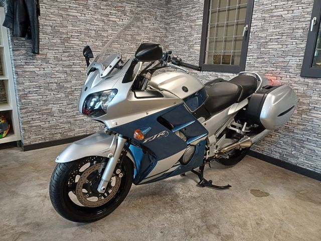 yamaha - fjr-1300