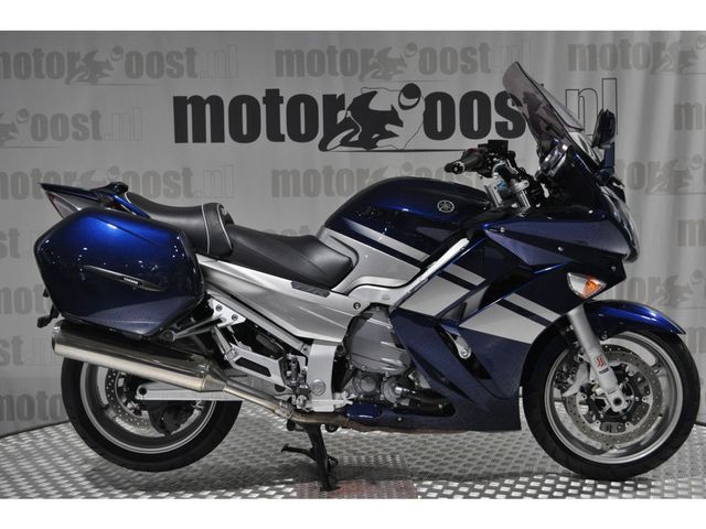 yamaha - fjr-1300