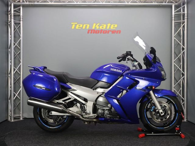 yamaha - fjr-1300