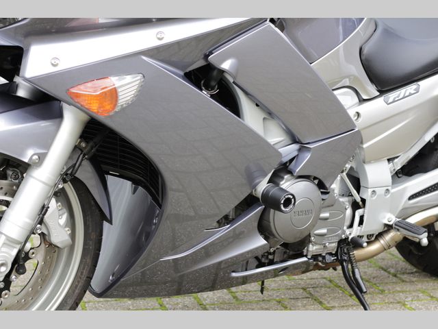 yamaha - fjr-1300