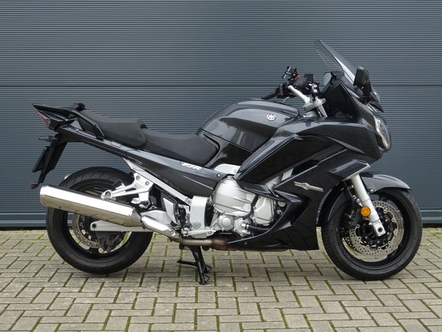 yamaha - fjr-1300