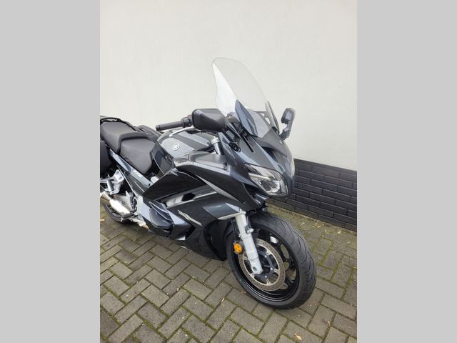 yamaha - fjr-1300