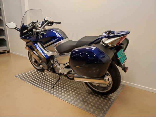 yamaha - fjr-1300