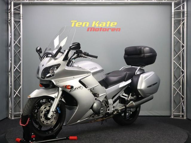 yamaha - fjr-1300