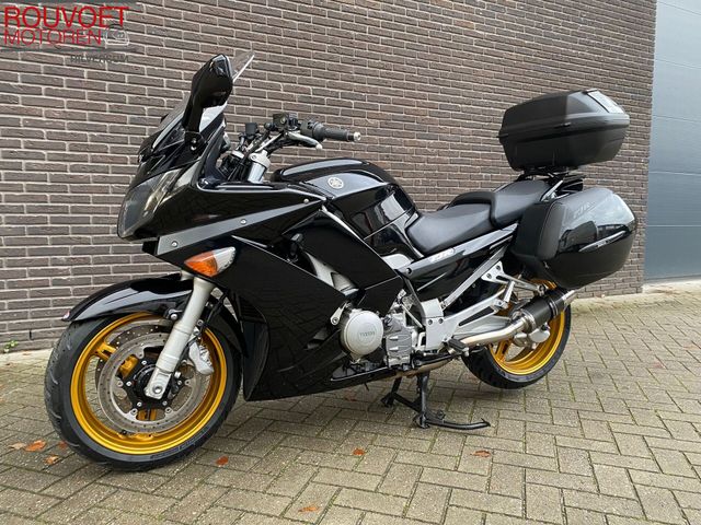 yamaha - fjr-1300