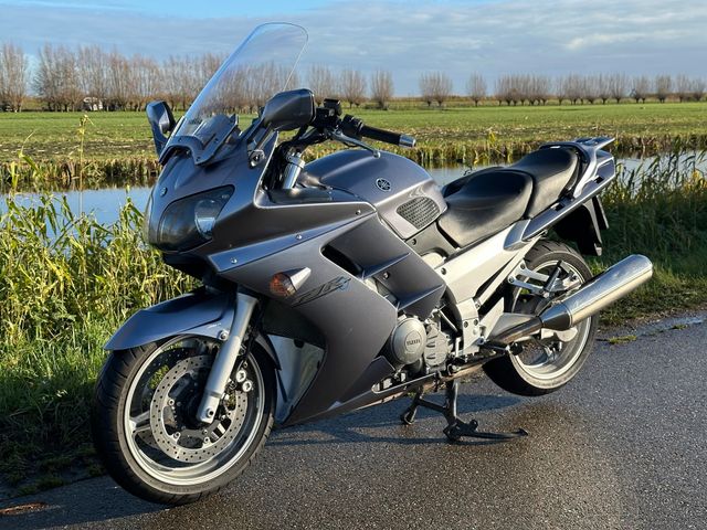 yamaha - fjr-1300