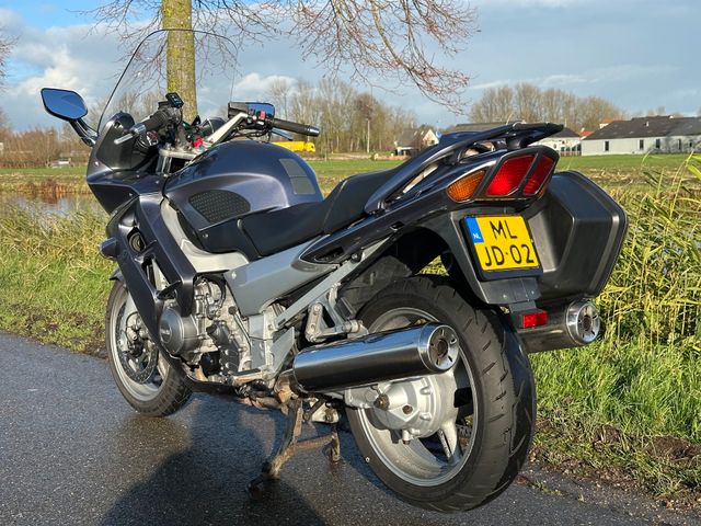 yamaha - fjr-1300