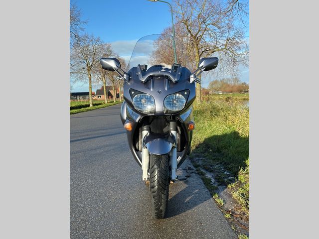 yamaha - fjr-1300