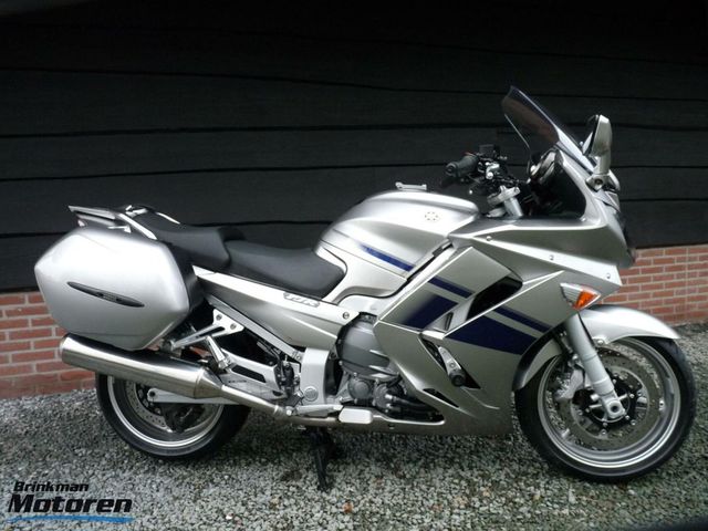 yamaha - fjr-1300