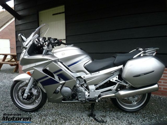 yamaha - fjr-1300