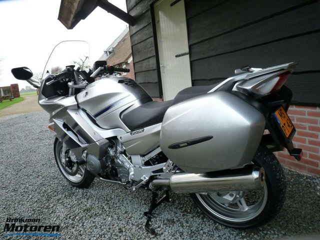 yamaha - fjr-1300