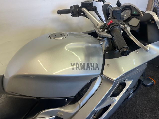 yamaha - fjr-1300