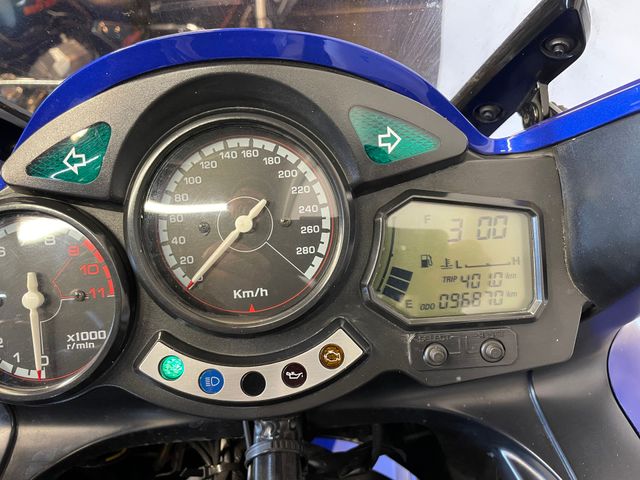 yamaha - fjr-1300