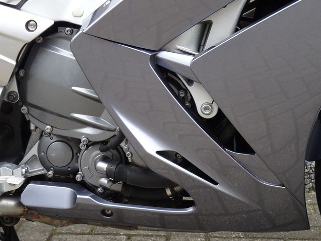 yamaha - fjr-1300