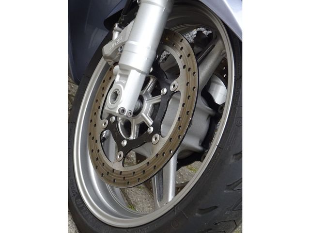 yamaha - fjr-1300