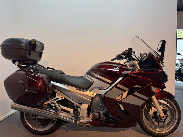 yamaha - fjr-1300